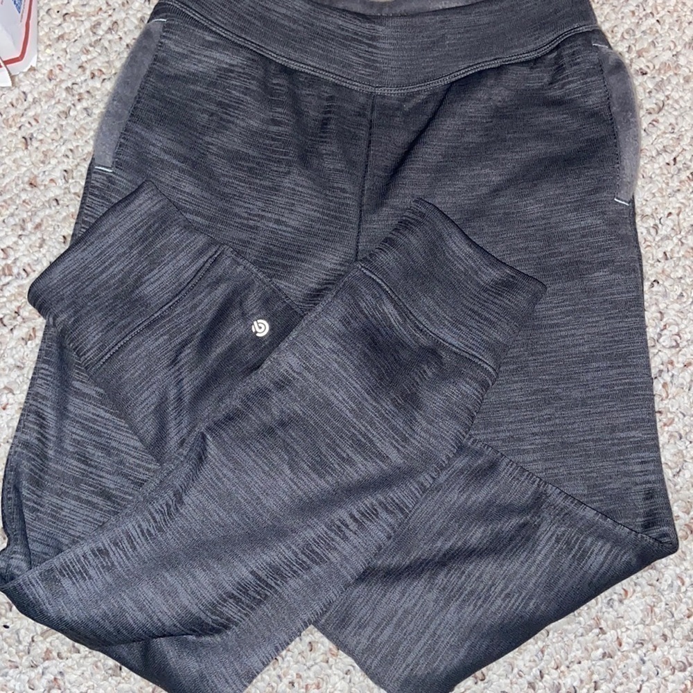 Girls size large 10/12 champion joggers, gray p1